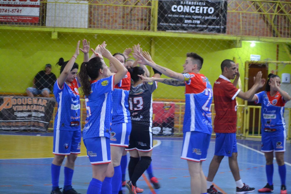 Meninas da Alaf na reta final de preparação