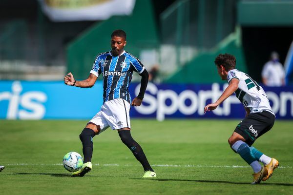 Grêmio empata a 16ª no Brasileirão