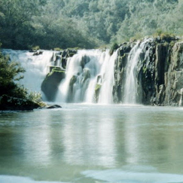 Fotógrafo elabora guia de cascatas do Vale do Taquari