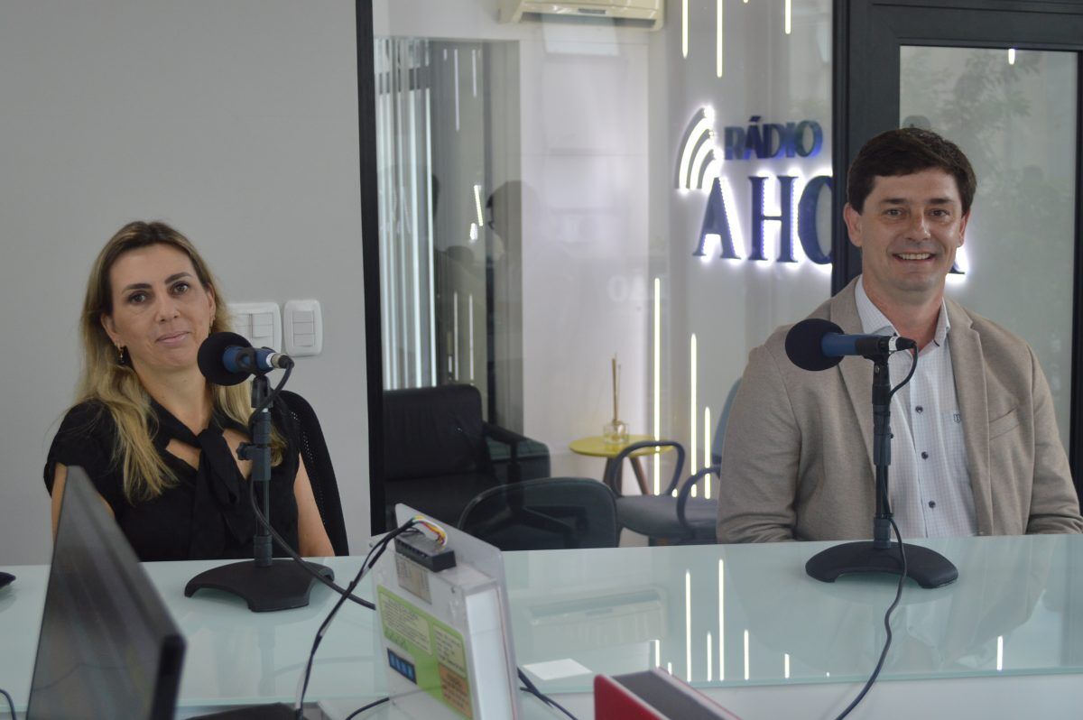 Prefeito e vice debatem os desafios de Lajeado nos 130 anos