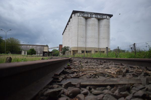 Futuro do porto depende de parceria público-privada