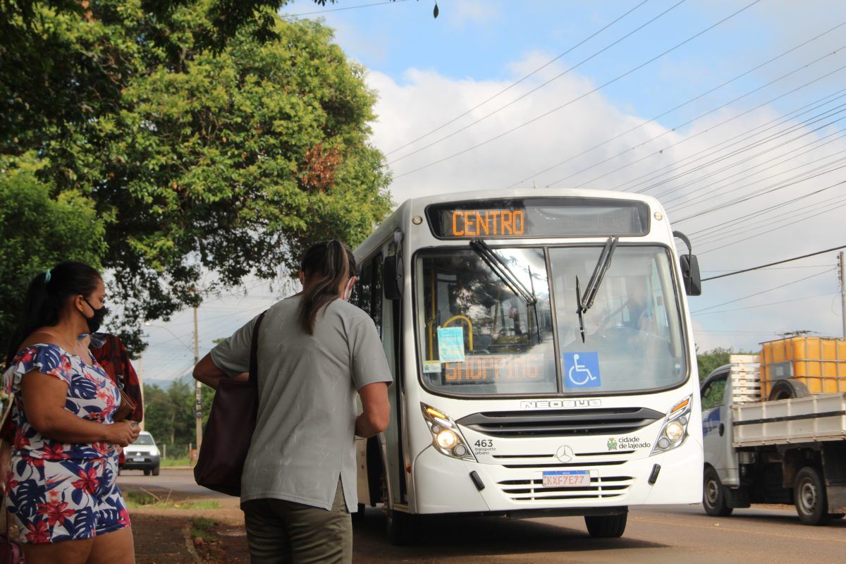 Queda no número de passageiros desafia sistema