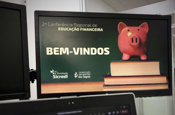 Educação que aproxima