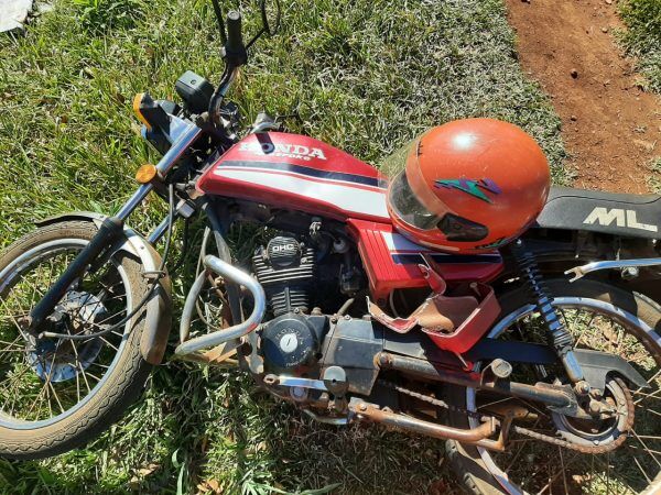 Motociclista fica ferida em colisão no bairro Alesgut