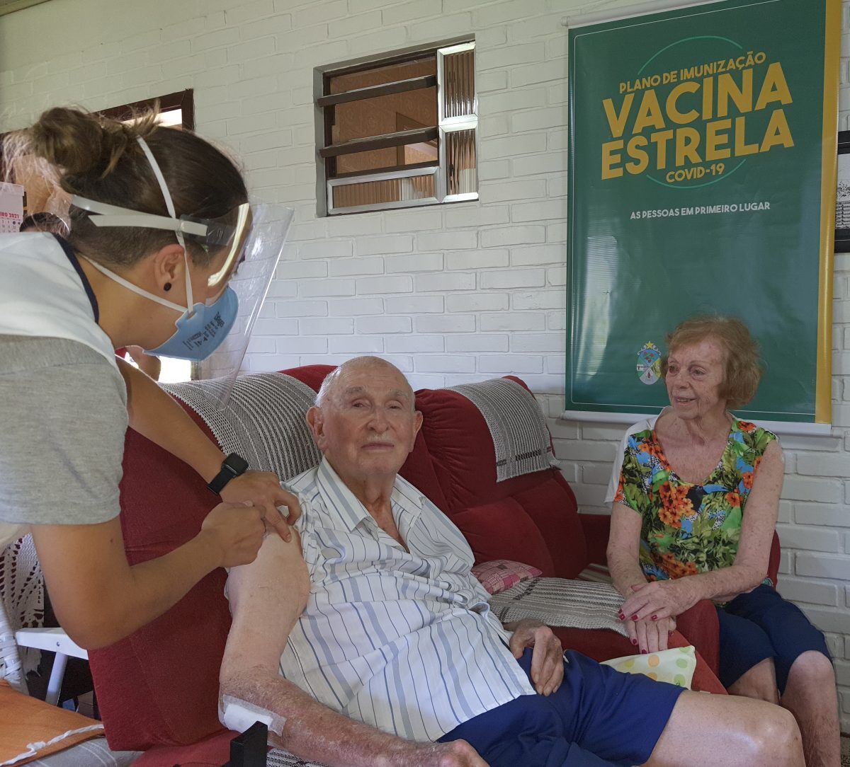 Vacinação terá Dia D no sábado em Estrela