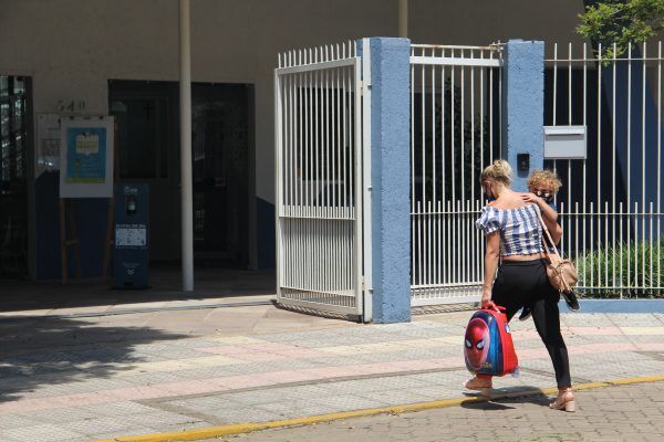 Das maiores cidades, só Lajeado volta com Ensino Fundamental