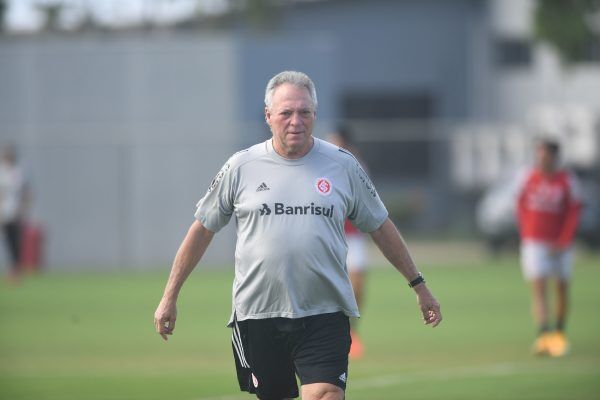 Inter busca no passado a esperança para o título