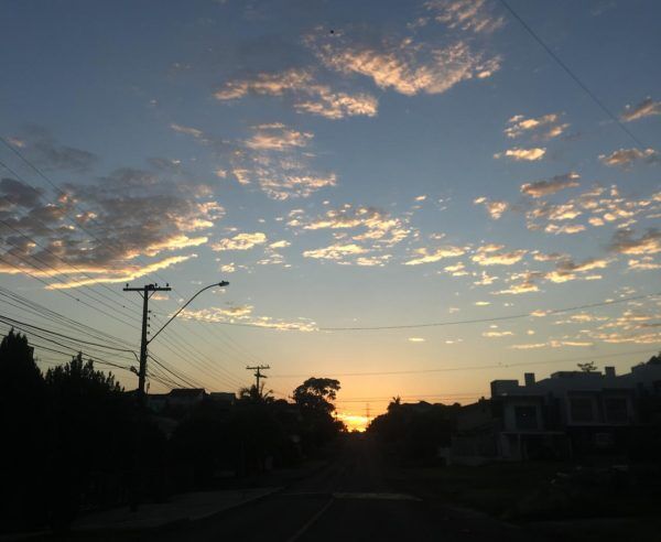 Terça-feira terá sol e chegada da instabilidade