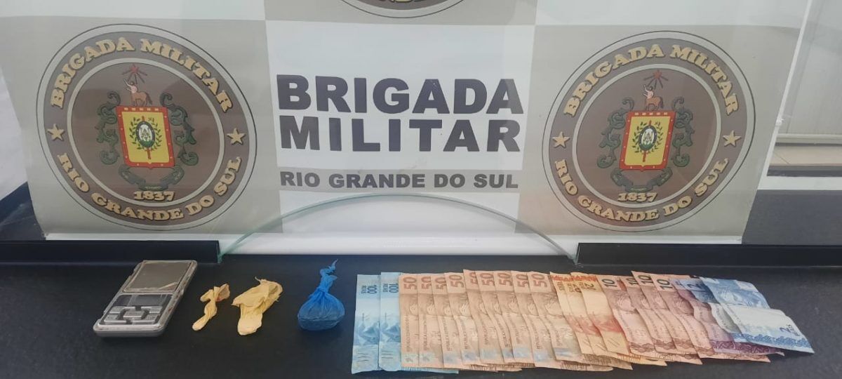 Após denúncia de aglomeração, menor é apreendido por tráfico