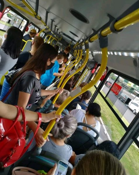 Após críticas, empresa amplia horários de ônibus