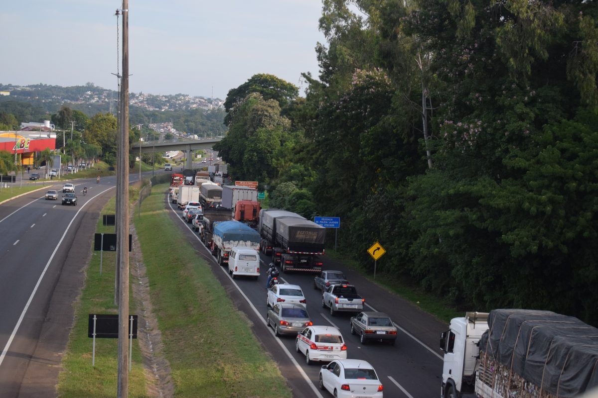 Estado promete estudo de viabilidade para nova ponte