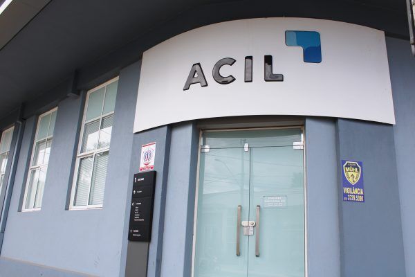 Acil adere campanha nacional de estímulo à vacinação