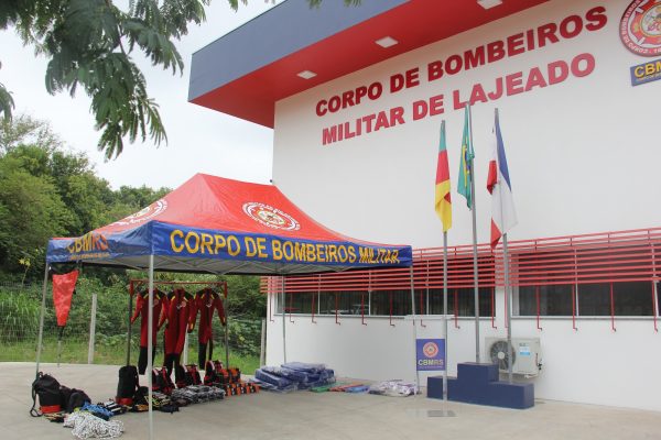 Corpo de Bombeiros de Lajeado recebe novos equipamentos