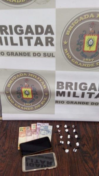 Dois homens são detidos por tráfico de drogas em Teutônia