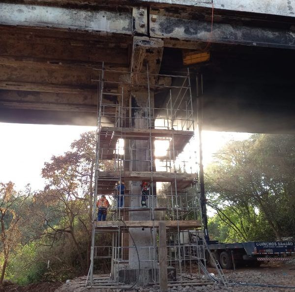 CCR inicia obras de recuperação da ponte na BR-386