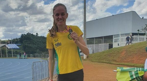 Jaque Weber mantém a vice-liderança do ranking nacional