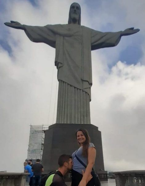 Ciclista conclui desafio e chega ao Cristo Redentor