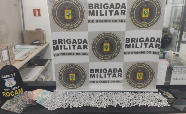 Proprietário de bar que promovia aglomeração é preso pela BM