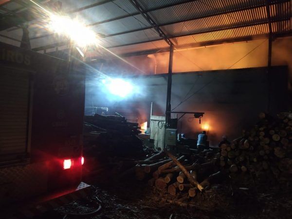 Fábrica de Maravalha é incendiada em Nova Bréscia