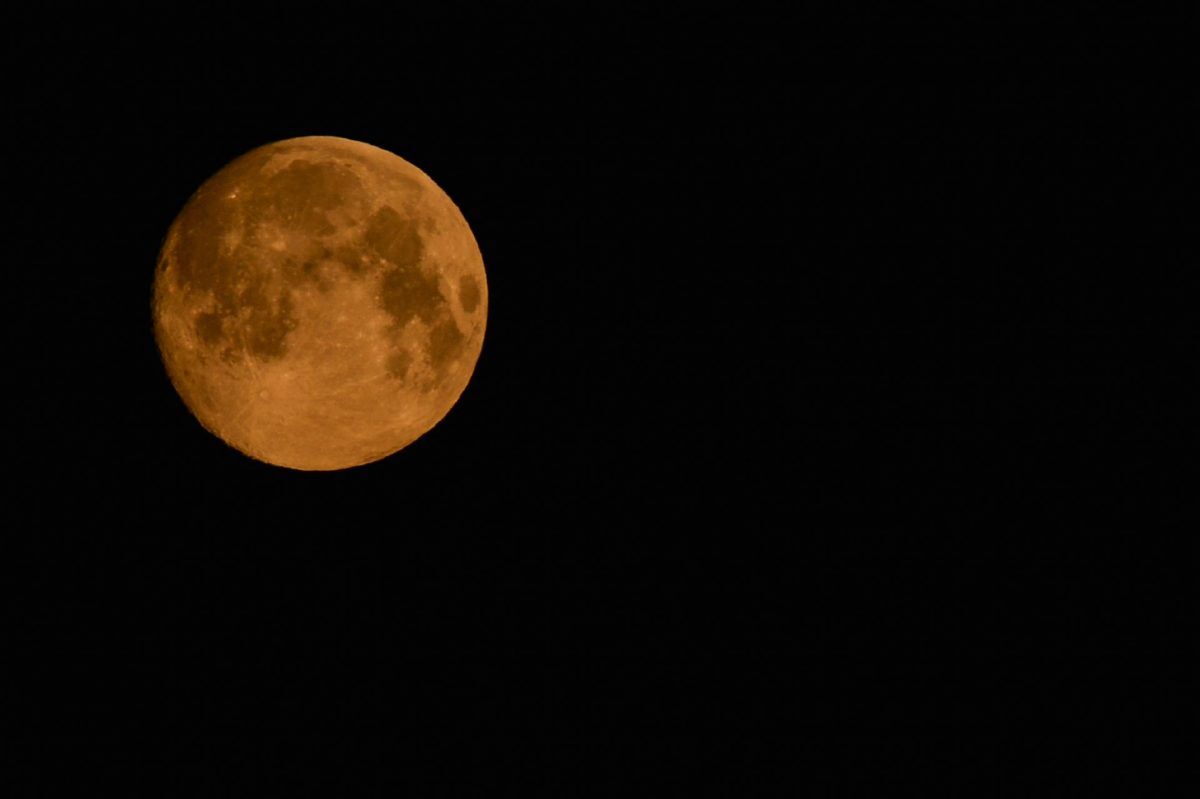 Eclipse lunar pode ser visto nesta manhã