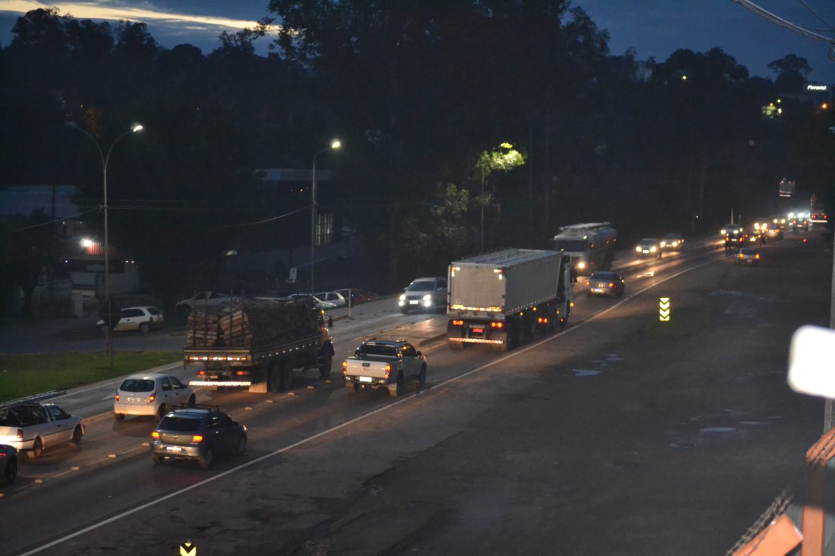 DNIT alerta para riscos ao trafegar nas rodovias do estado