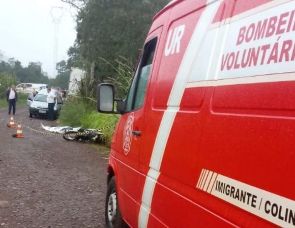Motociclista morre em colisão com caminhão em Imigrante