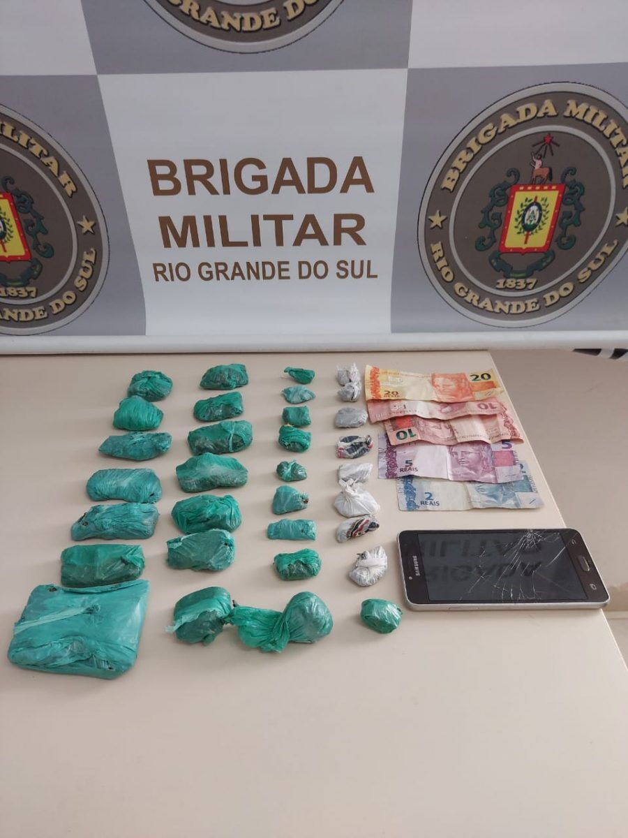 Jovem é detido por tráfico de entorpecentes