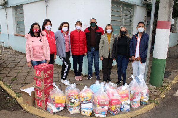 Consulado do Inter de Encantado realiza campanha de arrecadação de alimentos