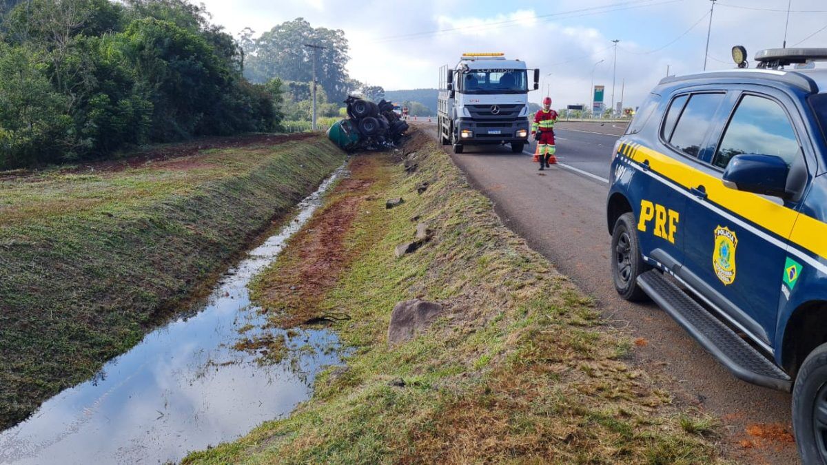 Dois acidentes são registrados na BR 386 na manhã de sábado