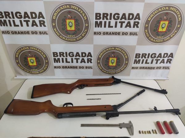 Jantar termina com prisão por porte ilegal de arma