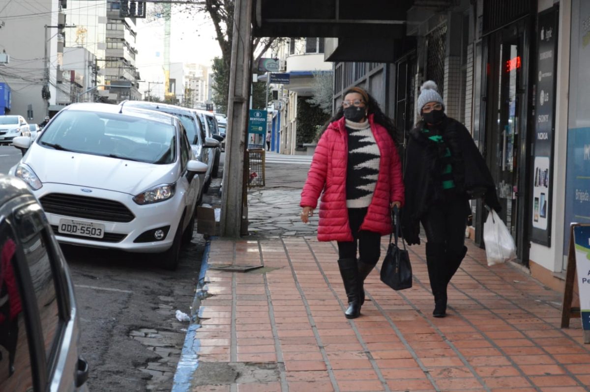 Vento reforça sensação de frio nesta terça-feira