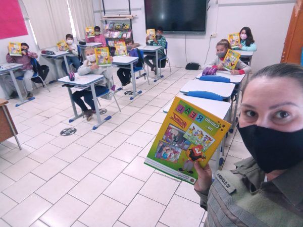 Proerd retoma atividades em quatro escolas de Cruzeiro do Sul