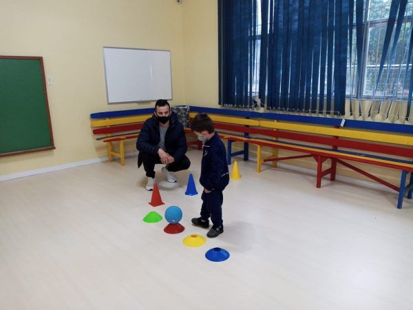 “A educação física escolar vai além da prática”