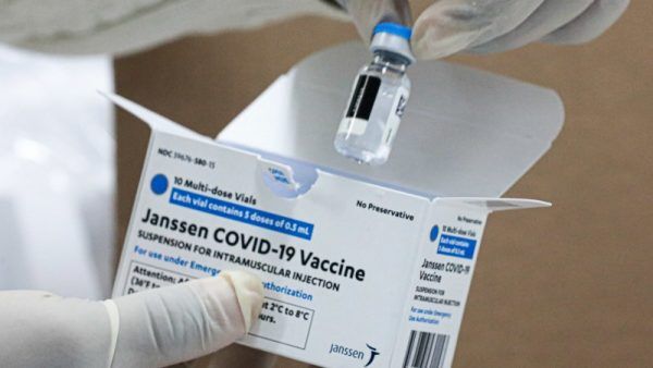 7 notícias: Lote com 202 mil doses da vacina da Janssen deve chegar ao RS neste sábado