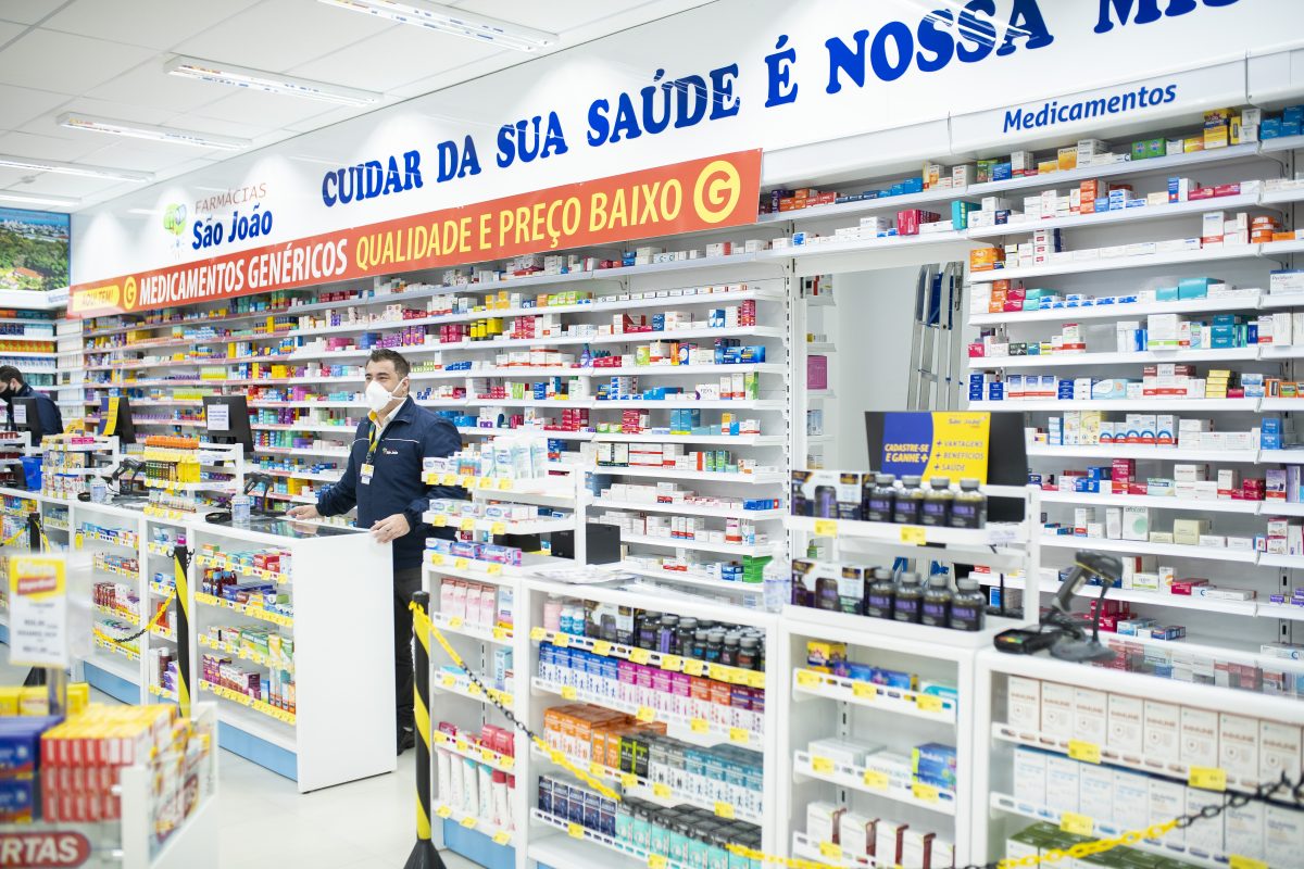 Farmácias São João inaugurou sua terceira unidade na Avenida