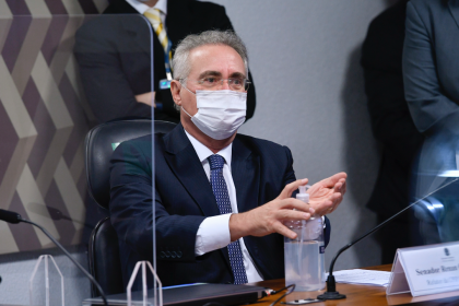 7 notícias: PF diz ter indícios de que Renan Calheiros recebeu propina da Odebrecht