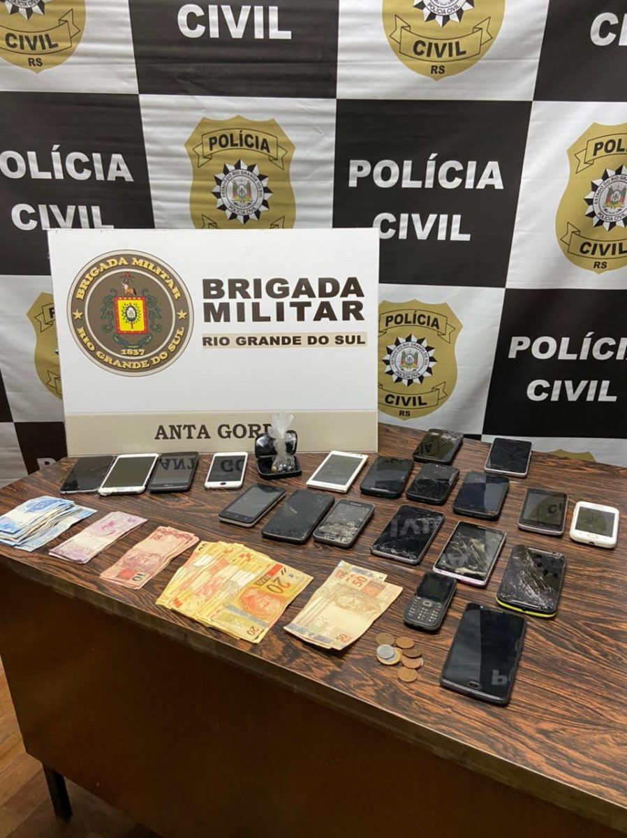 Operação conjunta entre Brigada Militar e Polícia Civil prende dois por tráfico em Anta Gorda