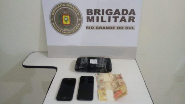 Casal é detido por tráfico de entorpecentes na ERS-129