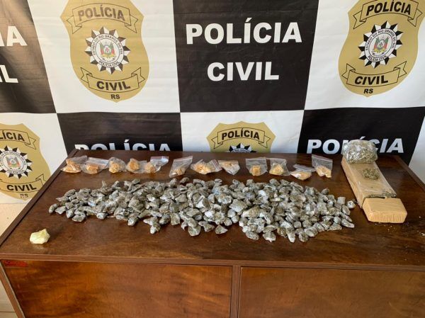 Polícia prende traficante em Capitão