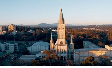 Paróquia divulga vídeo em homenagem ao aniversário de 140 anos