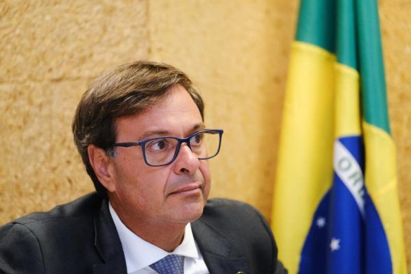 Ministro vem para a região conhecer potencial turístico