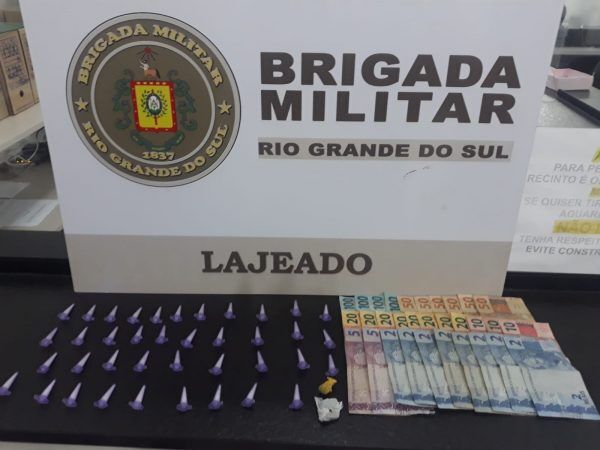 Homem com tornozeleira eletrônica é preso por tráfico em Lajeado
