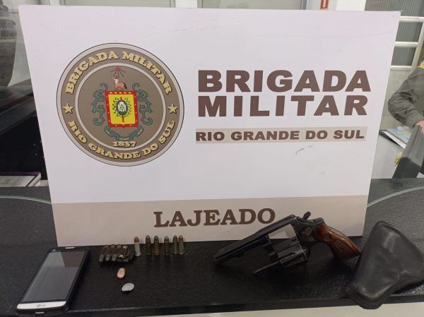 Brigada prende homem por porte ilegal de arma de fogo