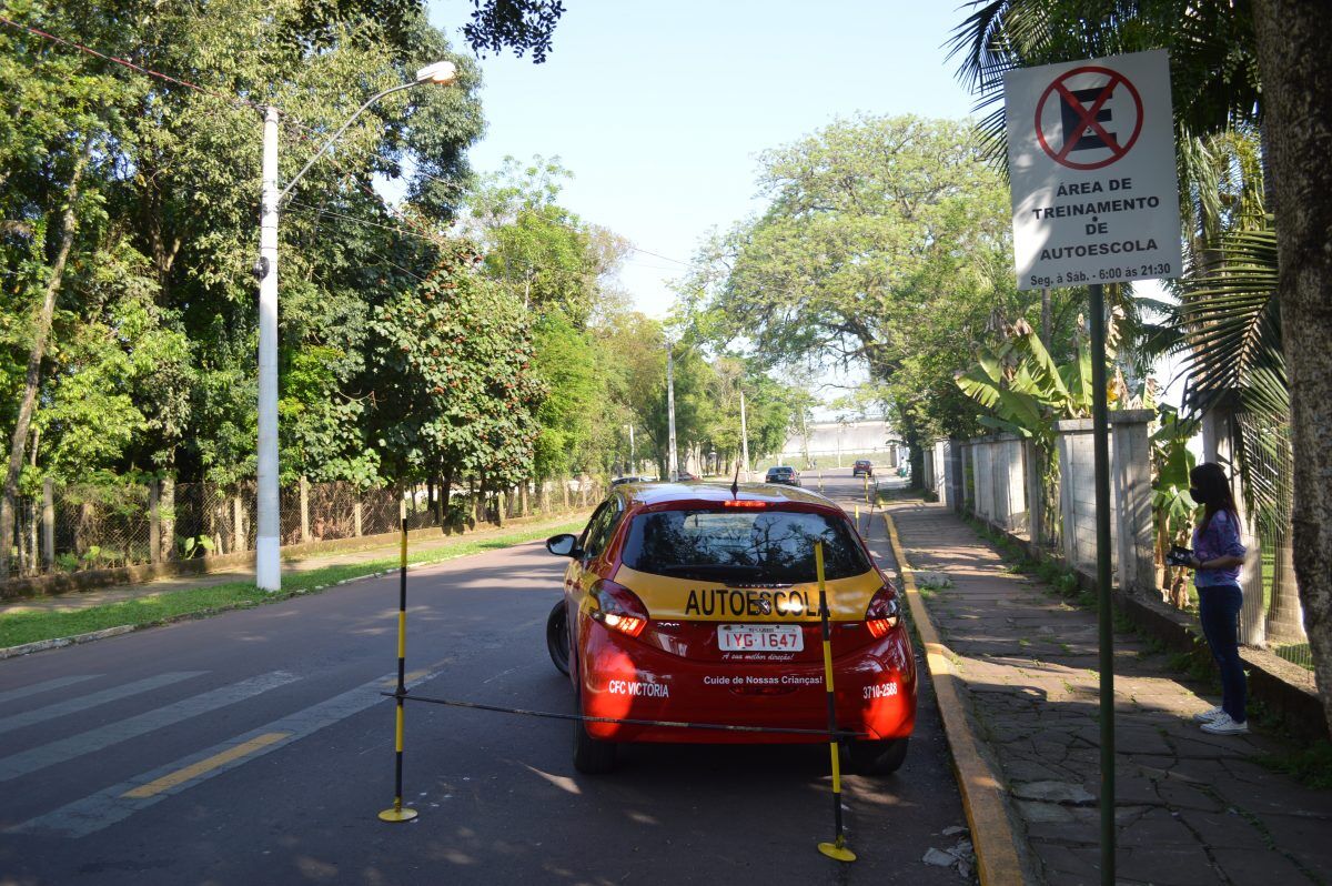 Protesto na capital afeta exames de CNH no Vale