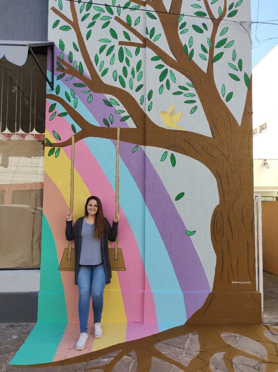 “O artista tem um papel fundamental na inclusão social”