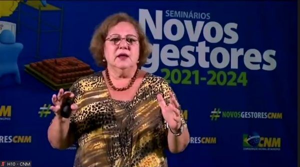 “Piso salarial do magistério deveria ser ajustado pela inflação”