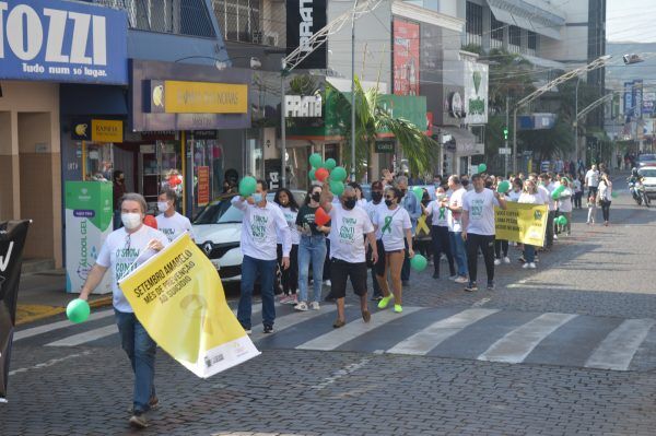 Passeata desperta comunidade à doação de órgãos