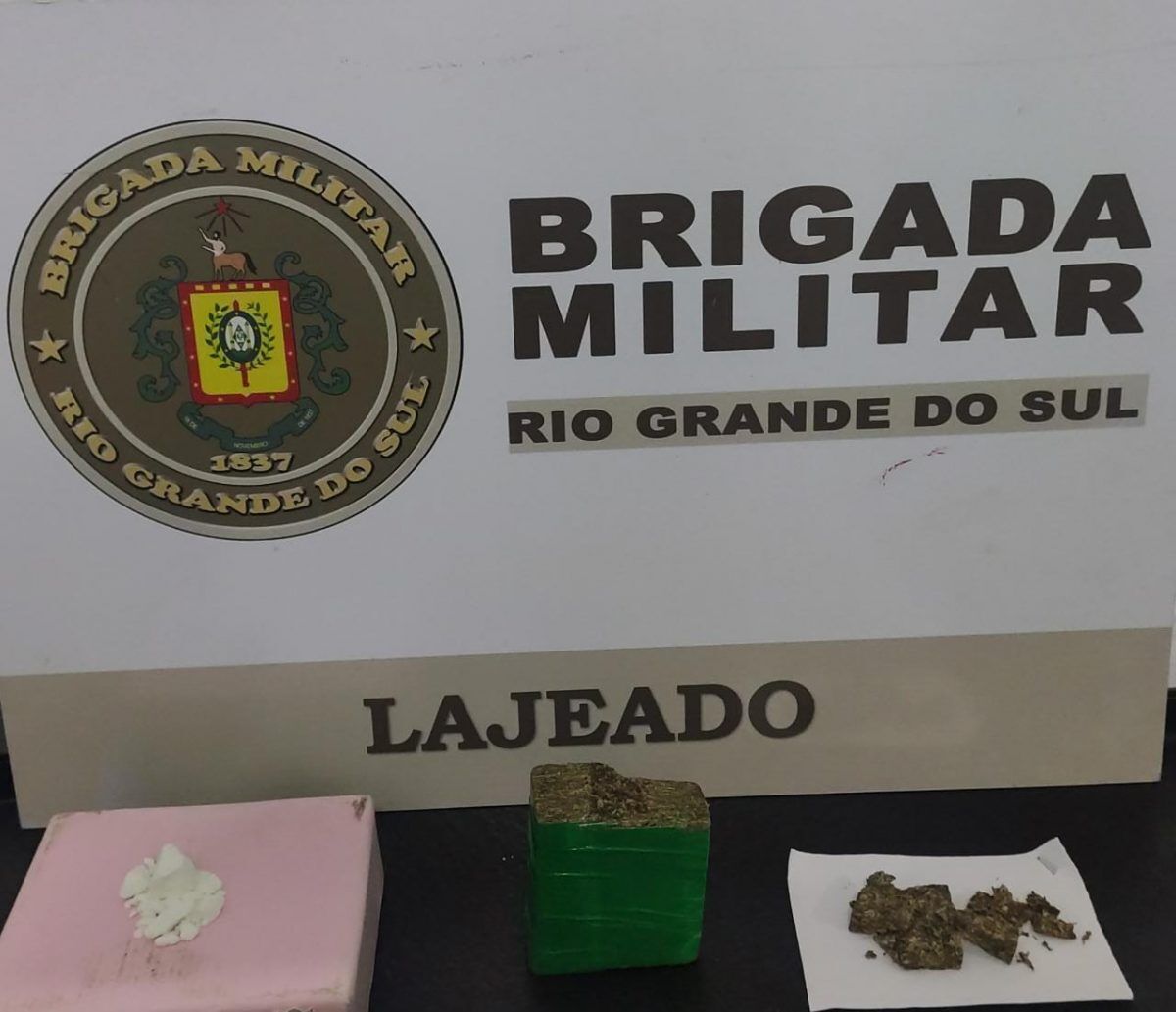 Jovem é detido por tráfico de drogas em Lajeado