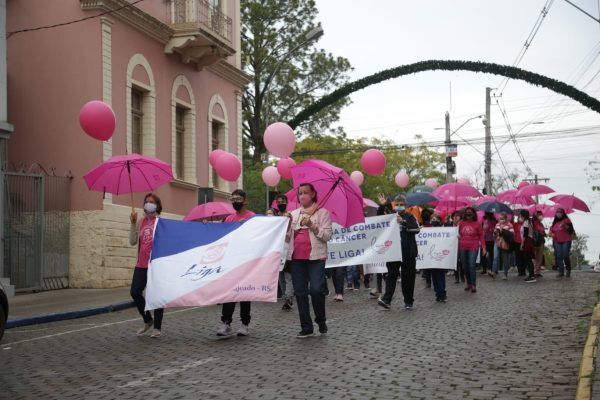 Caminhada conscientiza sobre prevenção