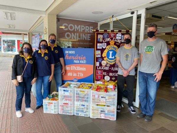 Lions Clube Lajeado Florestal arrecada uma tonelada de alimentos em campanha